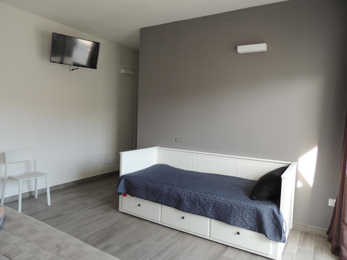 カポテッラ Il Colle Del Barone Bed & Breakfast エクステリア 写真